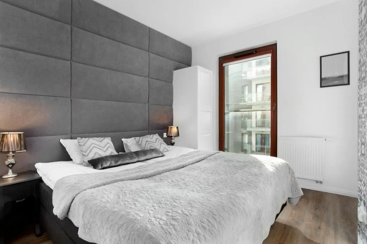 Elite Apartments Luna Spa&Welness Gdansk 0*,